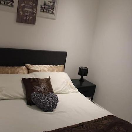 Amazing Luxury One Bedroom Apartment In The Heart Of Preston Preston  Dış mekan fotoğraf