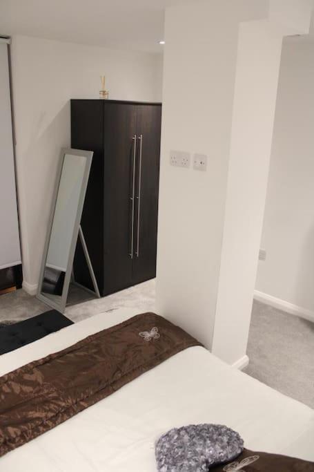 Amazing Luxury One Bedroom Apartment In The Heart Of Preston Preston  Dış mekan fotoğraf
