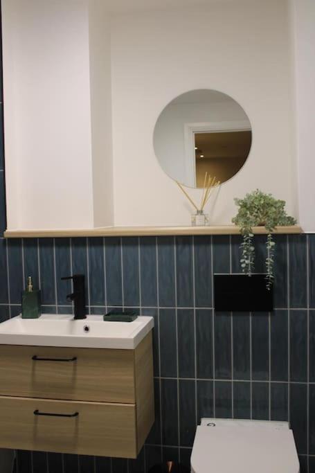 Amazing Luxury One Bedroom Apartment In The Heart Of Preston Preston  Dış mekan fotoğraf
