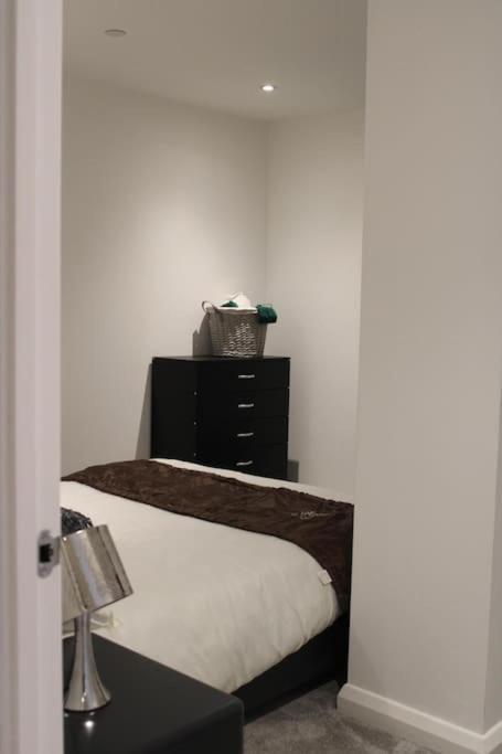 Amazing Luxury One Bedroom Apartment In The Heart Of Preston Preston  Dış mekan fotoğraf